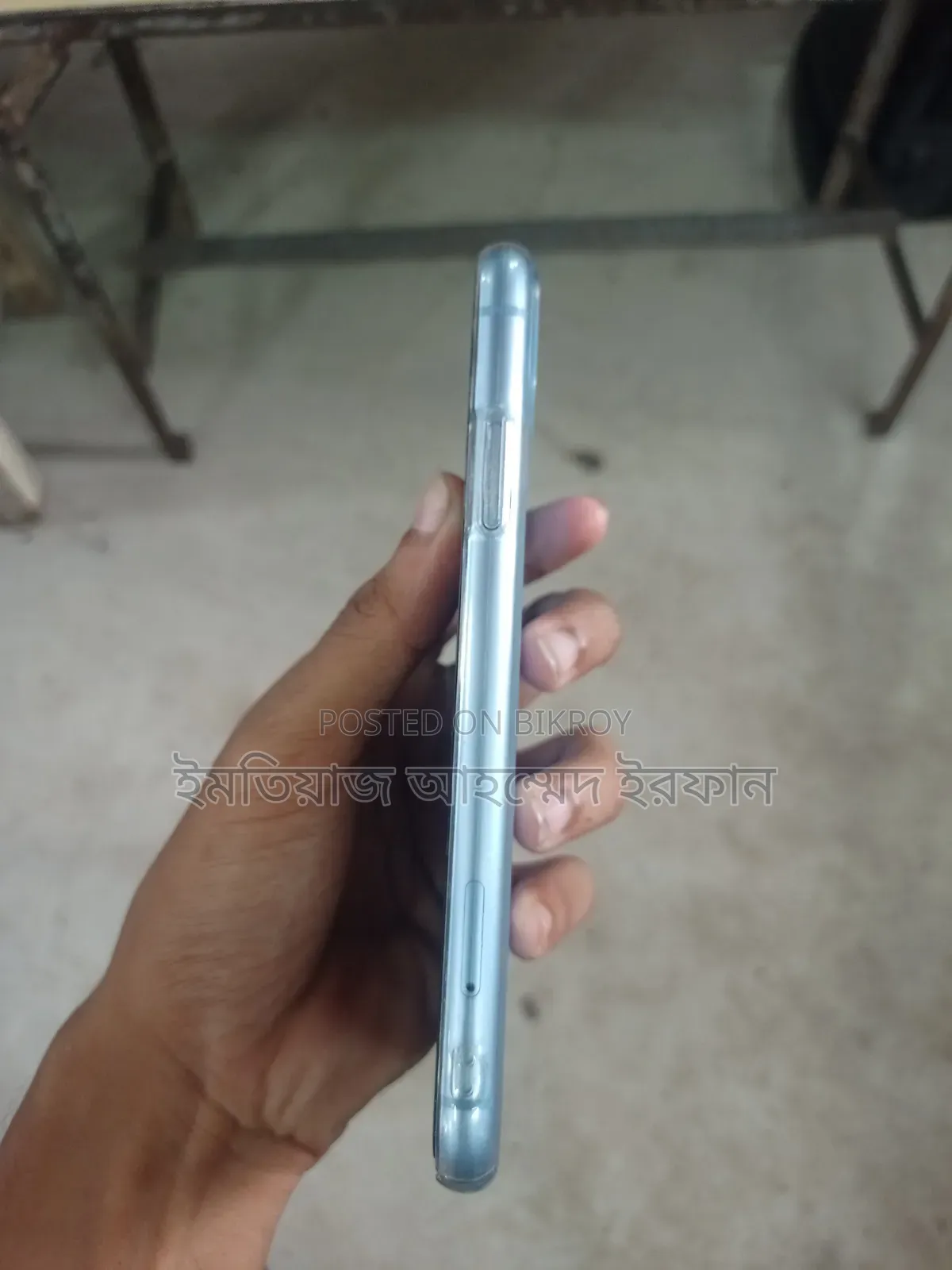 অ্যাপল আইফোন এক্সআর ৬৪ জিবি