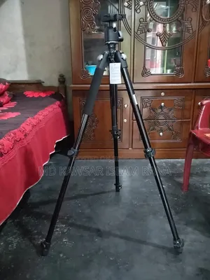 ক্যামেরা ট্রাইপড