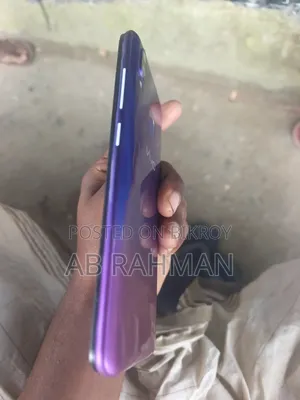 Vivo Y11 32 GB Blue