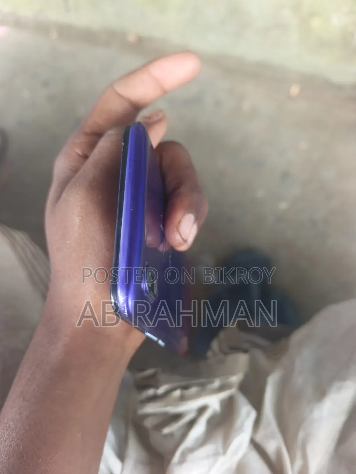 Vivo Y11 32 GB Blue