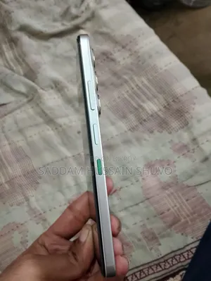 Infinix Hot 60i 128 GB Silver