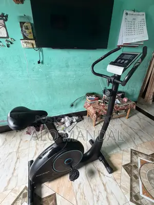 কালো এক্সারসাইজ বাইক/ জিম সাইকেল