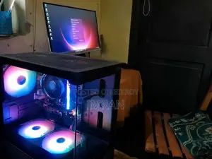 Desktop Computer 16GB AMD Ryzen 5 SSD 256GB