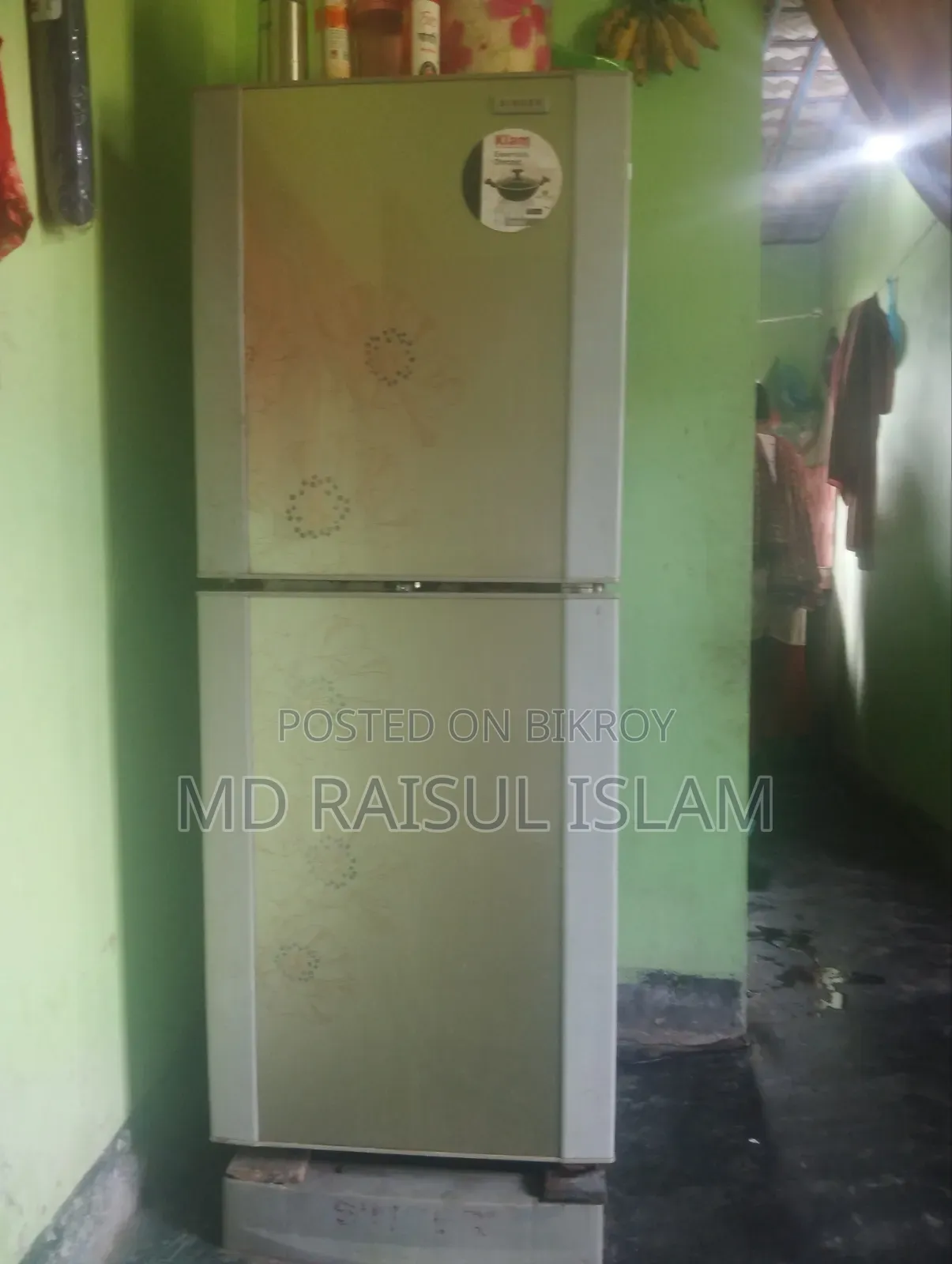১৯২ লিটার এর একটি সিঙ্গার ফ্রিজ বিক্রি করা হবে
