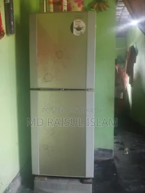 ১৯২ লিটার এর একটি সিঙ্গার ফ্রিজ বিক্রি করা হবে