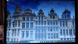 Monitor টা পারিবারিক সমস্যা এর জন্য বিক্রি করতে চাই।