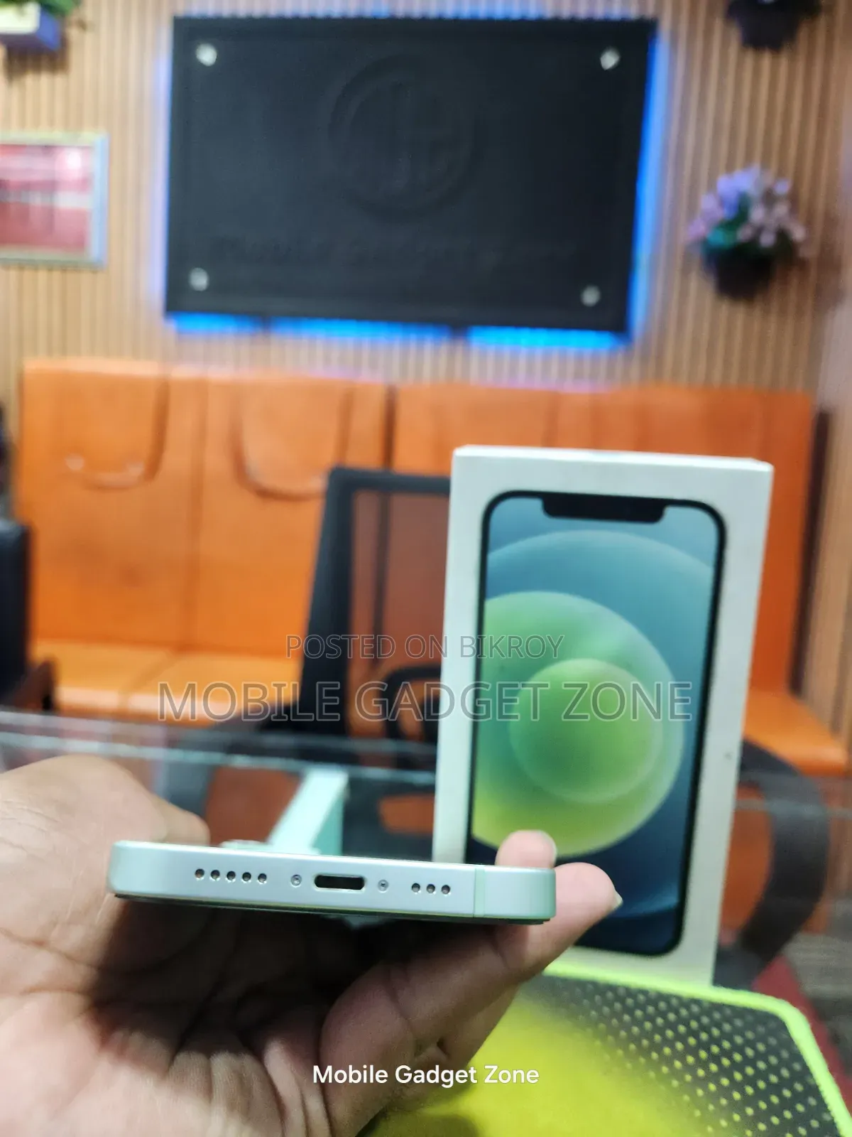 Apple iPhone 12 64 GB Green