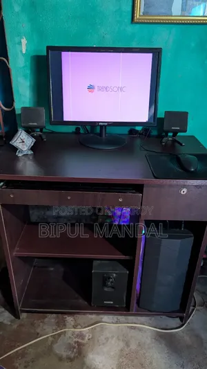 Desktop Computer 8GB Intel Core I5 SSD 256GB