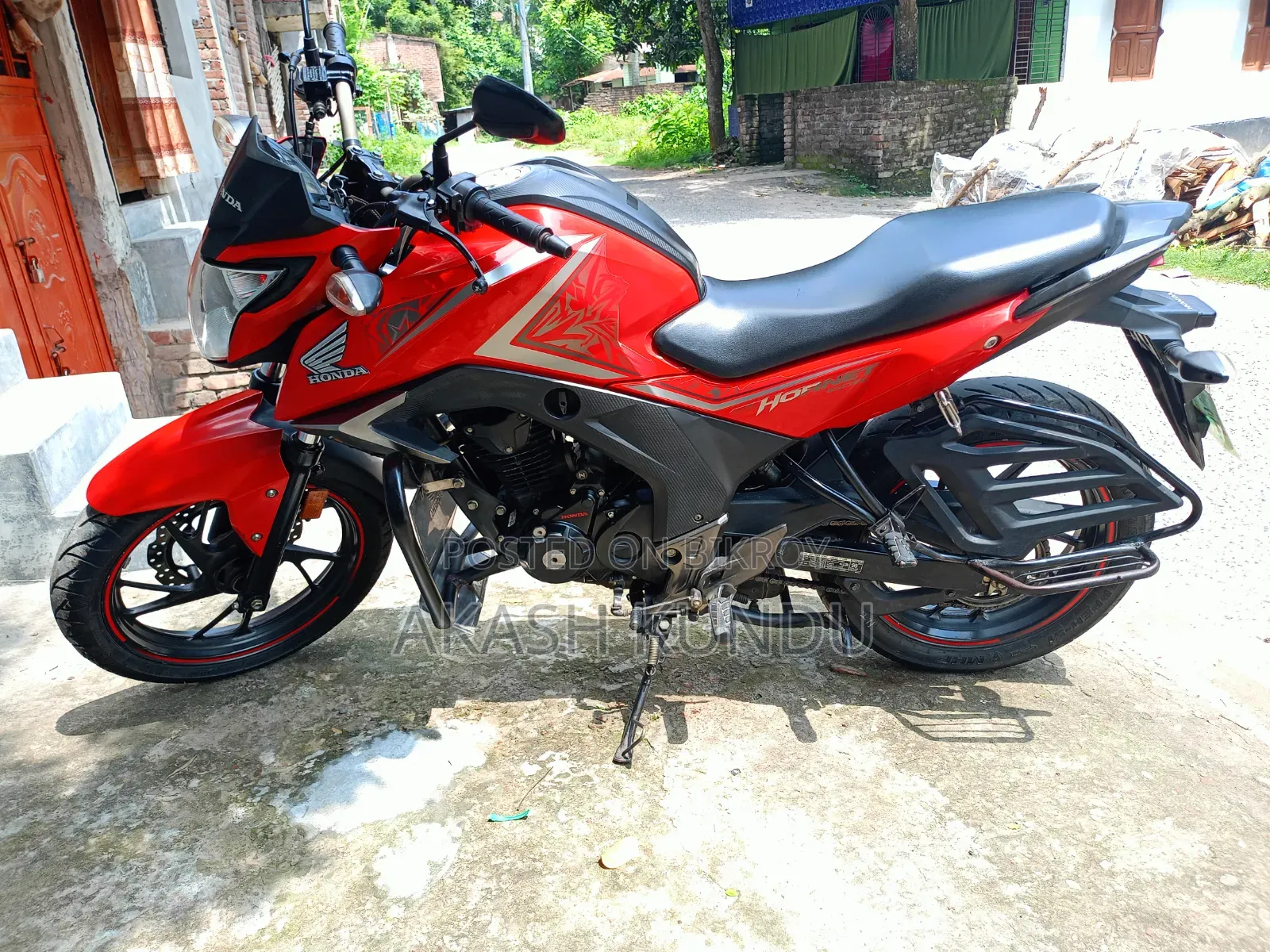 Honda Hornet 2019 Red