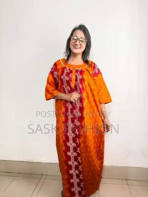 চুন্দ্রি প্রিন্ট মেক্সি ট্র্যাডিশনাল কালার।