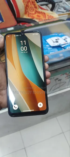 Symphony ATOM 5 64 GB Black