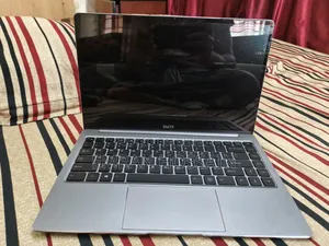 Laptop 8GB Intel Celeron SSD 256GB