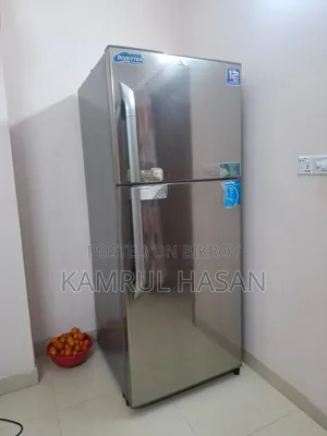 Walton Large Non-Frost Refrigerator