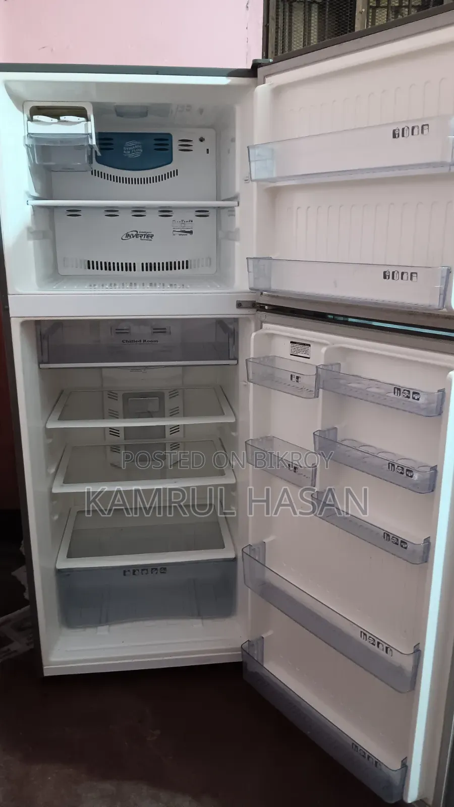 Walton Large Non-Frost Refrigerator