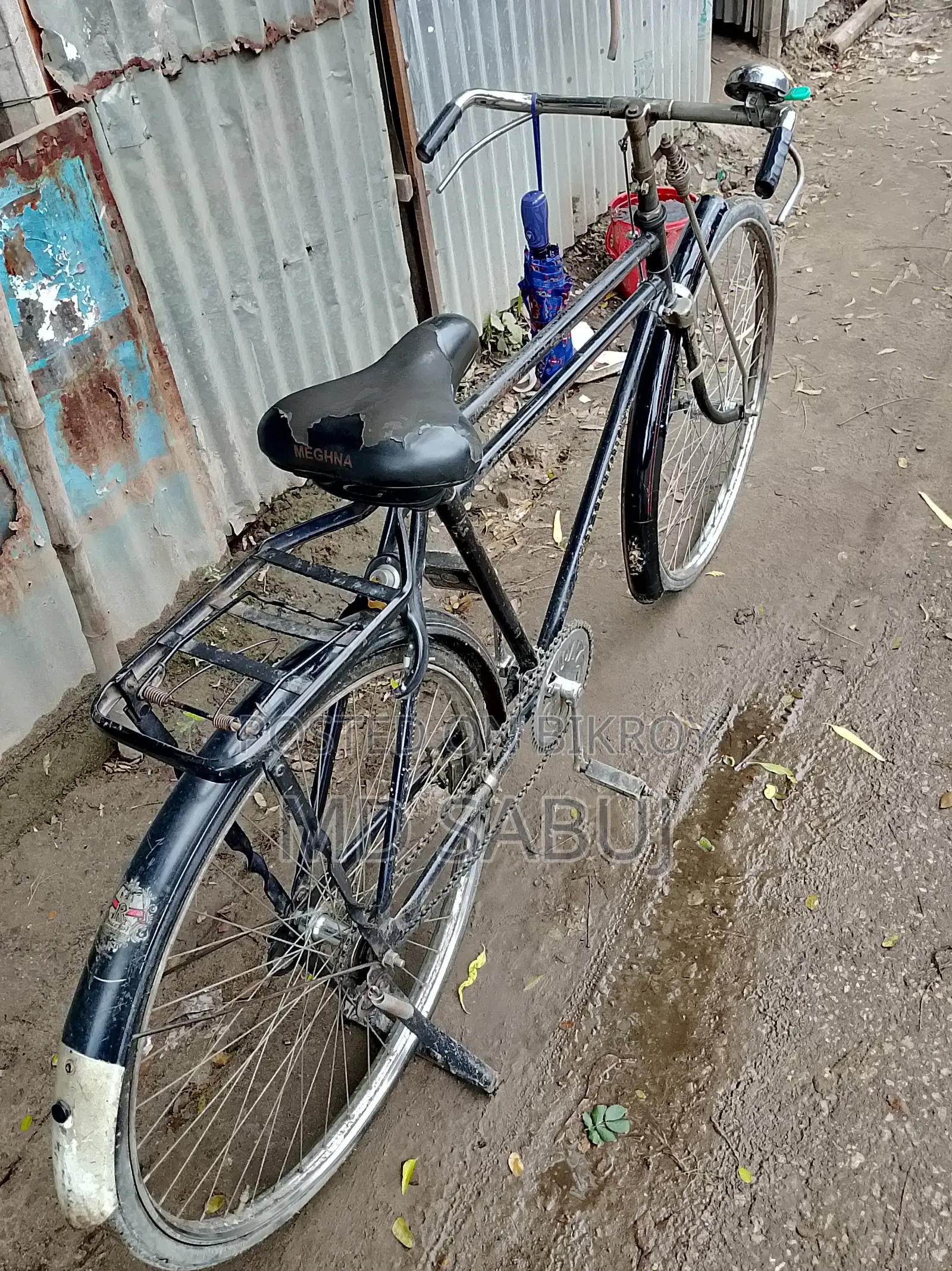 A Raleigh brand bicycle will be sold