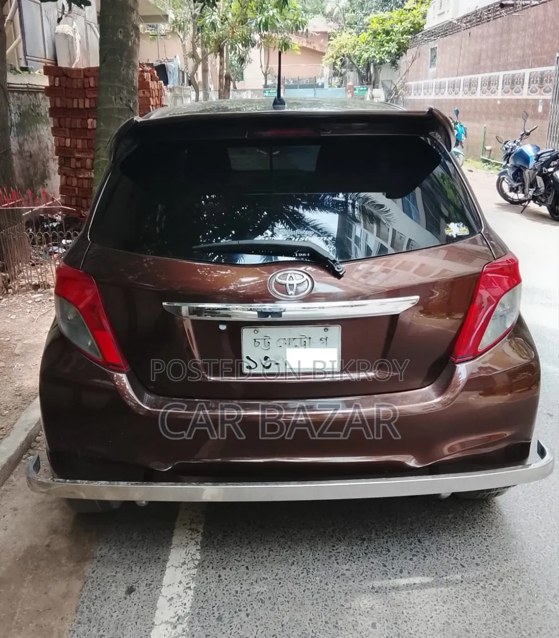টয়োটা ভিটস ২০১২ ব্রাউন