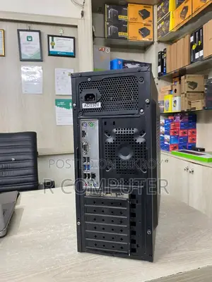 Desktop Computer Gigabyte 8GB Intel Core I3 SSD 256GB