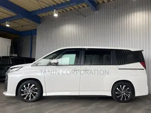 Toyota Noah 2022 Pearl