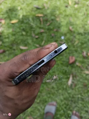 Tecno Spark 30 Pro 256 GB Silver
