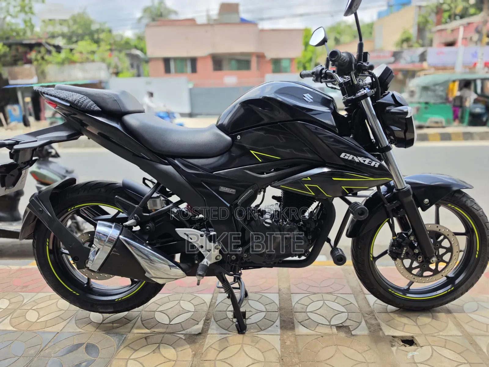 Suzuki 2025 Black