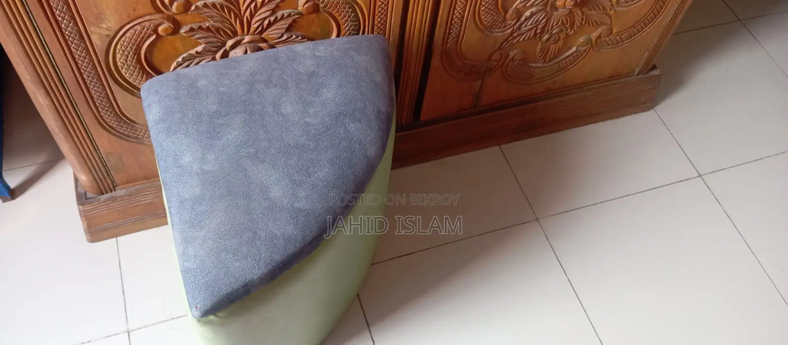 Lightly used Stool for sale