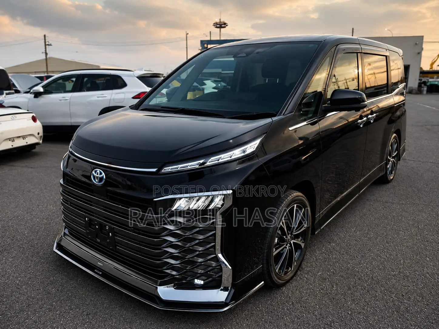 New Toyota Voxy 2023 Black