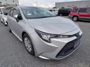 Toyota Corolla 2021 Silver