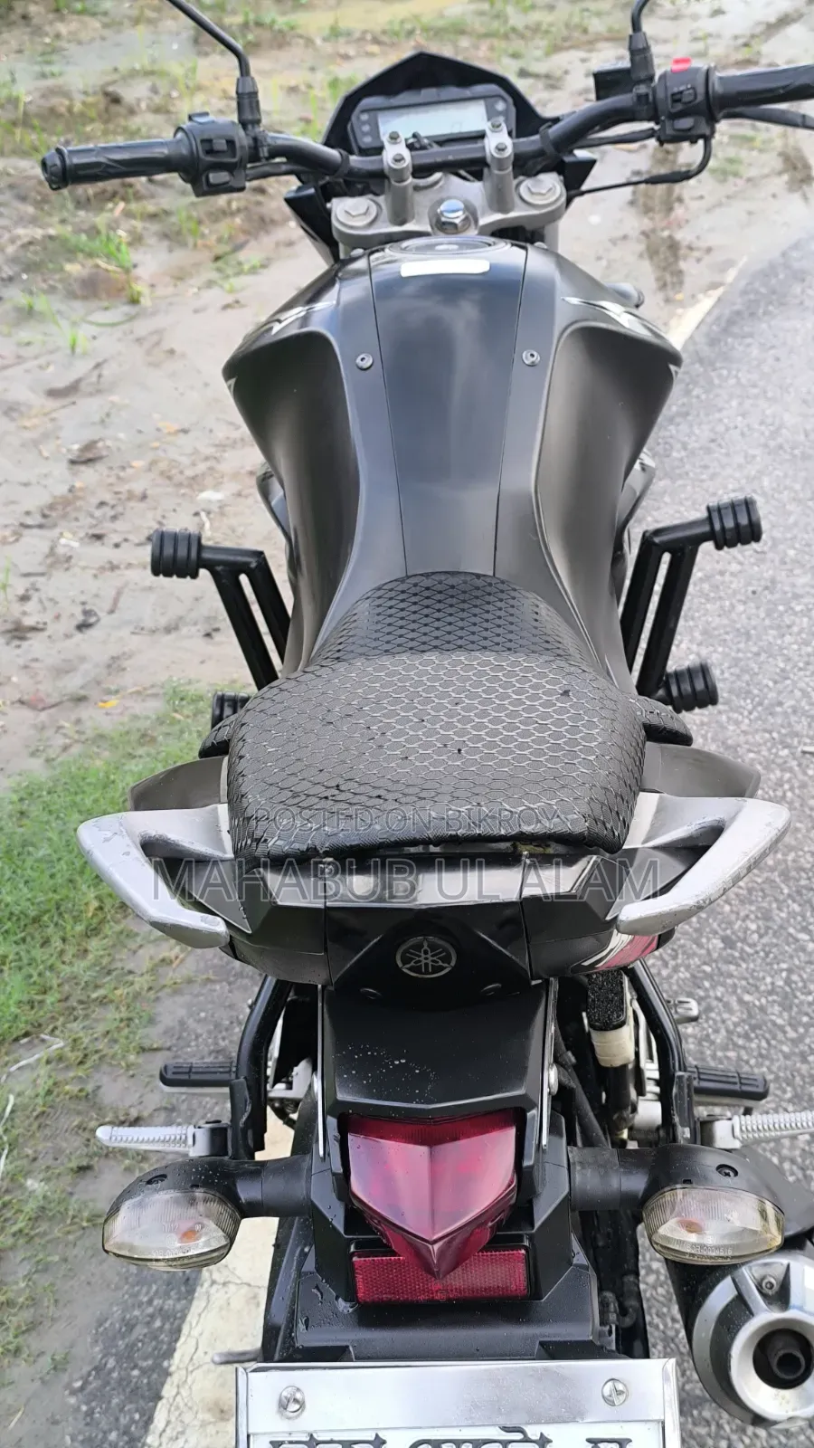 Yamaha FZ6 2025 Black