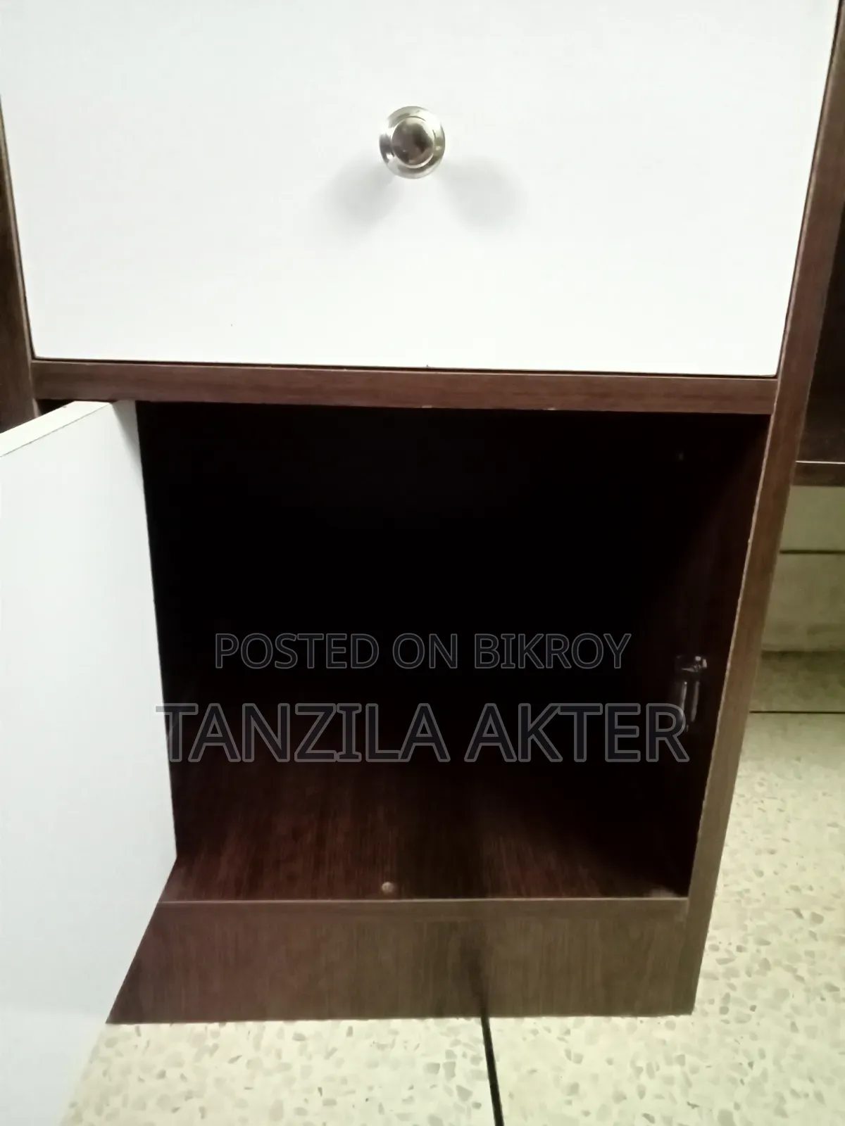 Reading Table