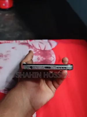 Infinix Hot 60i 128 GB Silver