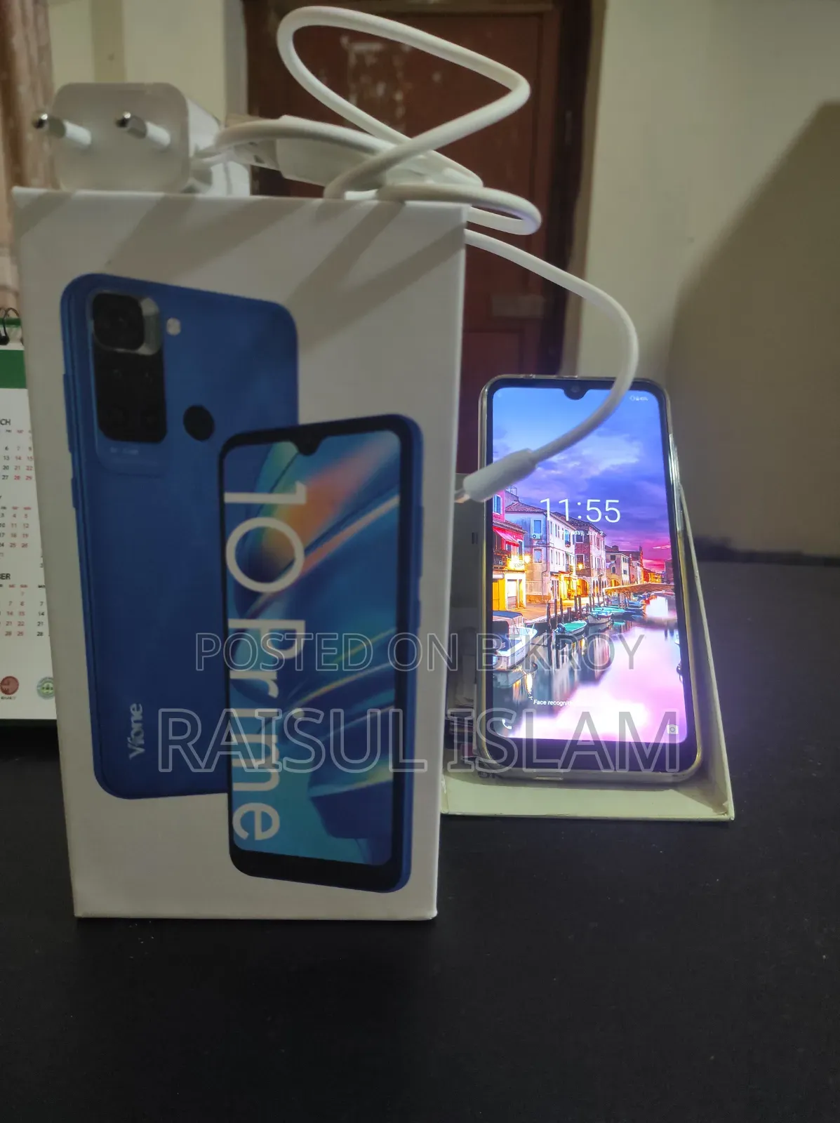 New Vfone 32 GB Black