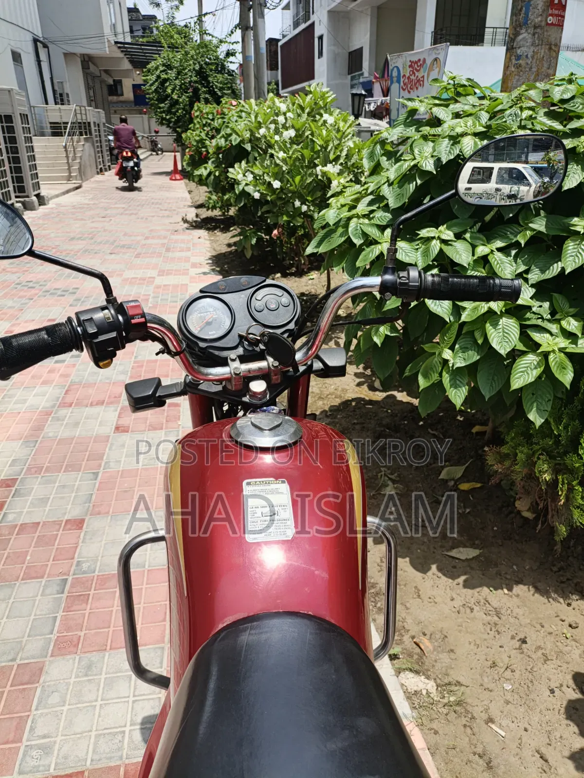 Hero Dawn 100 2013 Red