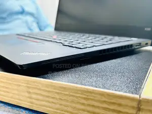 Laptop Lenovo ThinkPad X390 Yoga 8GB Intel Core I5 SSD 256GB