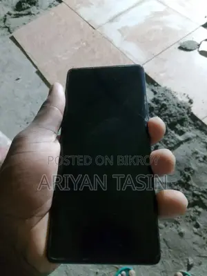 অ্যাফ্রিওয়ান চ্যাম্পিয়ন ৮ জিবি কালো