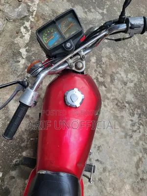 Honda 2007 Red