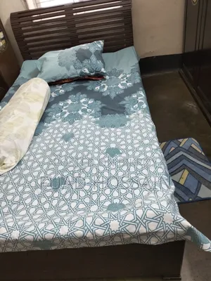 আসলে আমার টাকা দরকার