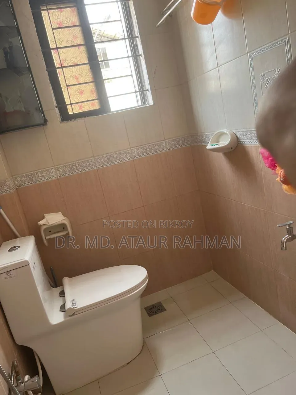 আতাউর রহমান, এলিফ্যান্ট রোডে ৩ বেডরুমের ফার্নিশড বাসা ভাড়া হবে