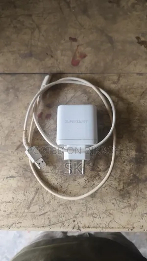 ৬৫ ওয়াট রিয়েলমি চার্জার