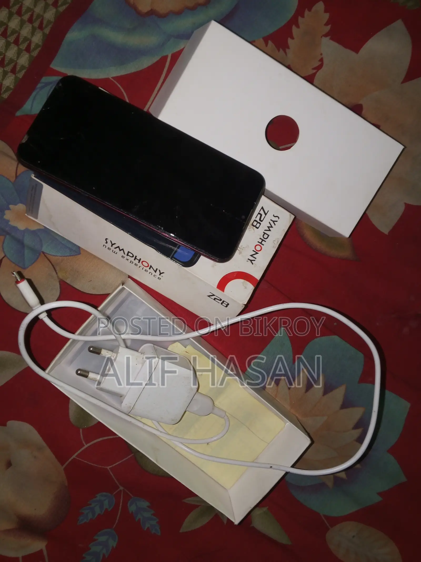 Symphony Z28 32 GB