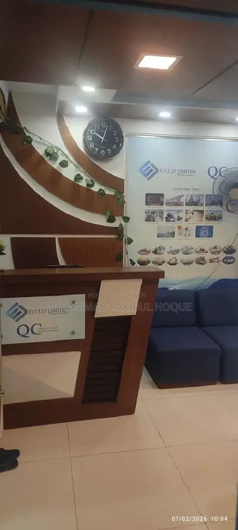 ভাড়ার জন্য বাণিজ্যিক অফিস স্পেস