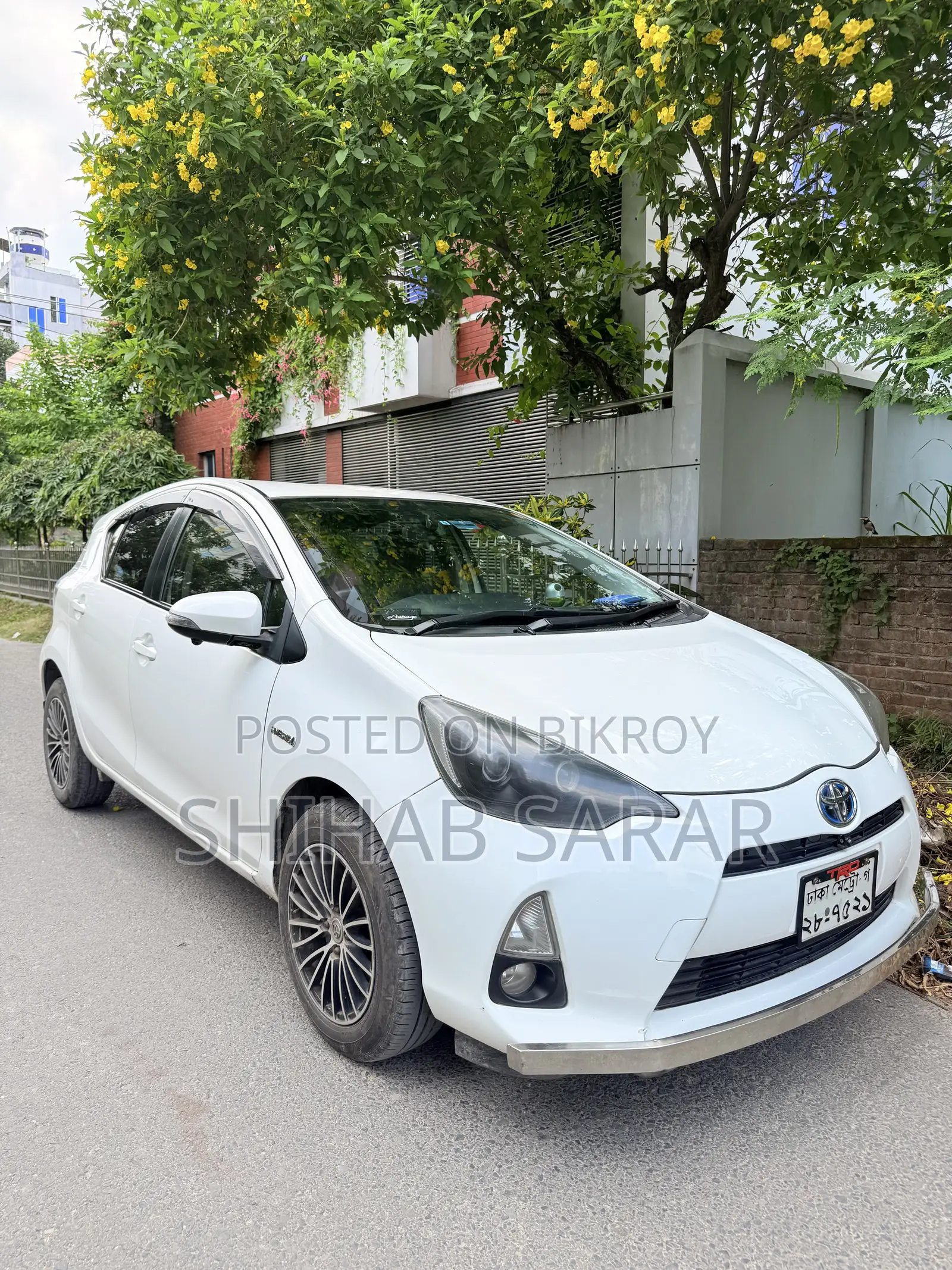 Toyota Aqua 2013 White
