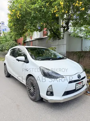 Toyota Aqua 2013 White
