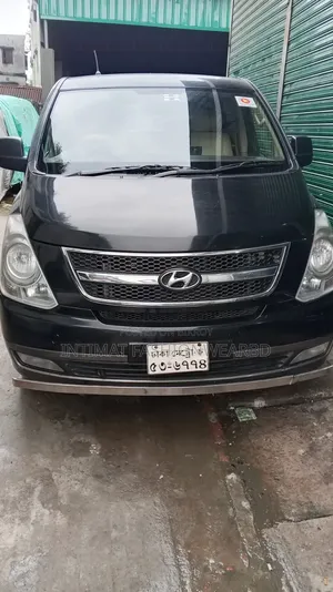 Hyundai H1 2012 Black