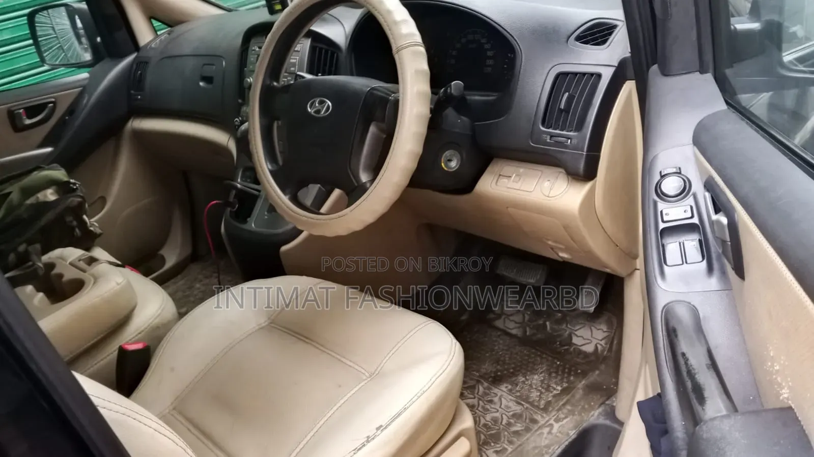 Hyundai H1 2012 Black