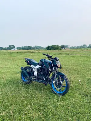 TVS Apache 160 4V 2023 Black