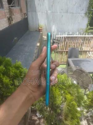 Infinix Hot 12 play 64 GB Blue