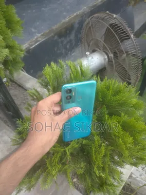 Infinix Hot 12 play 64 GB Blue