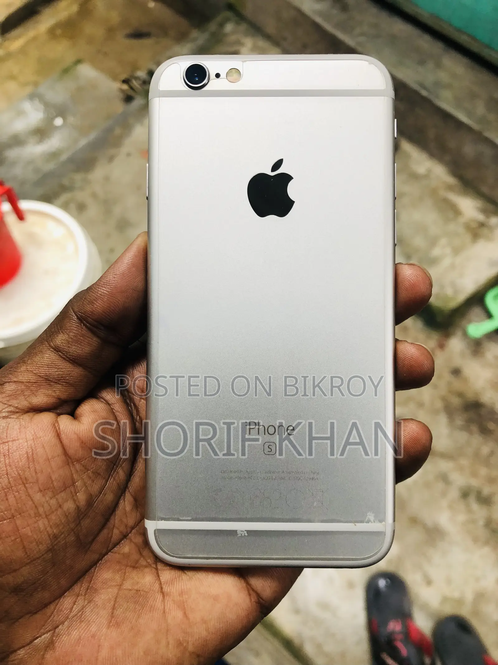 Apple iPhone 6s 64 GB White