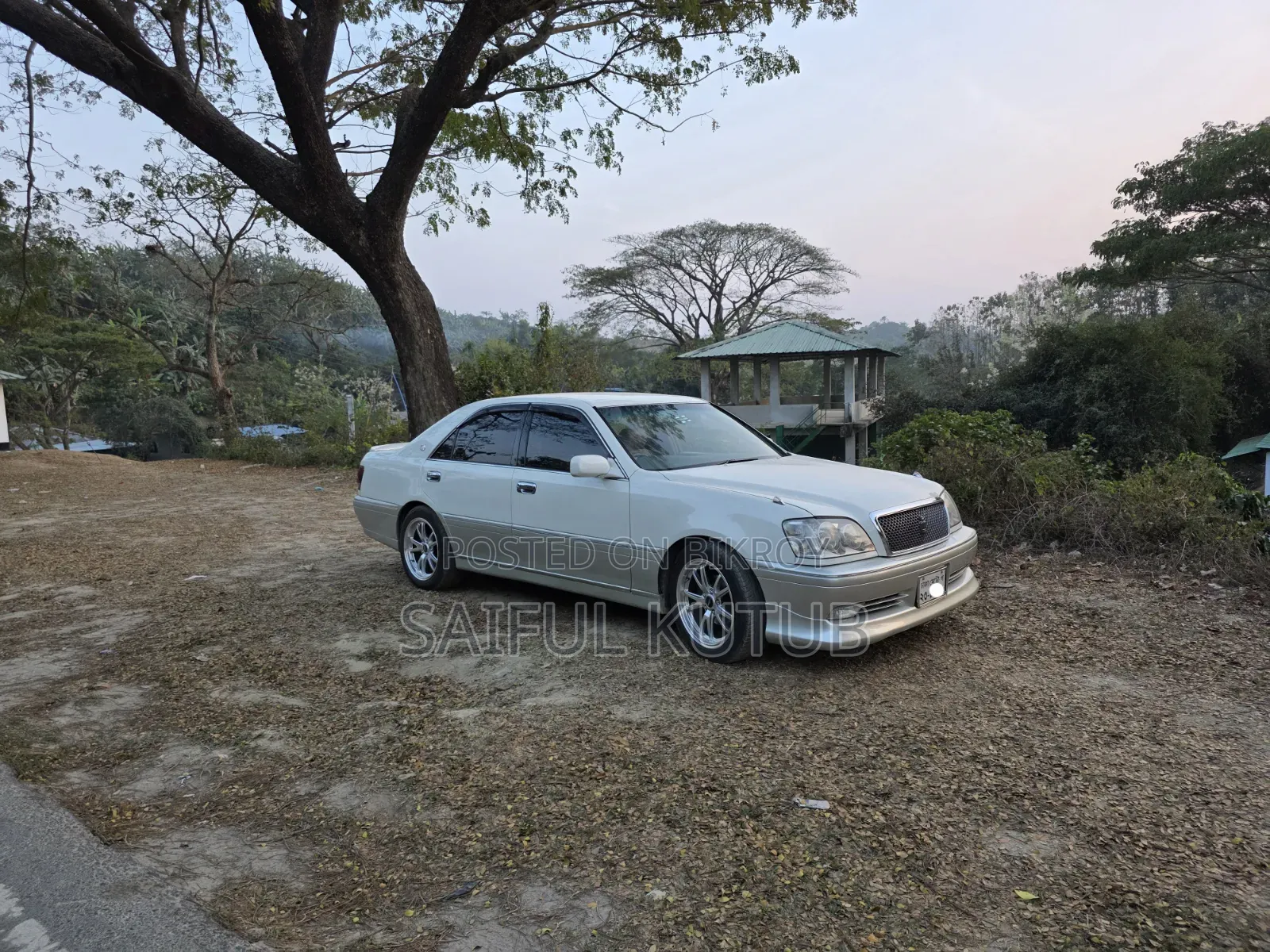 Toyota Crown 2003 White