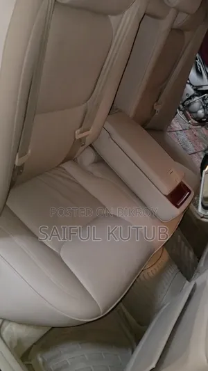 Toyota Crown 2003 White